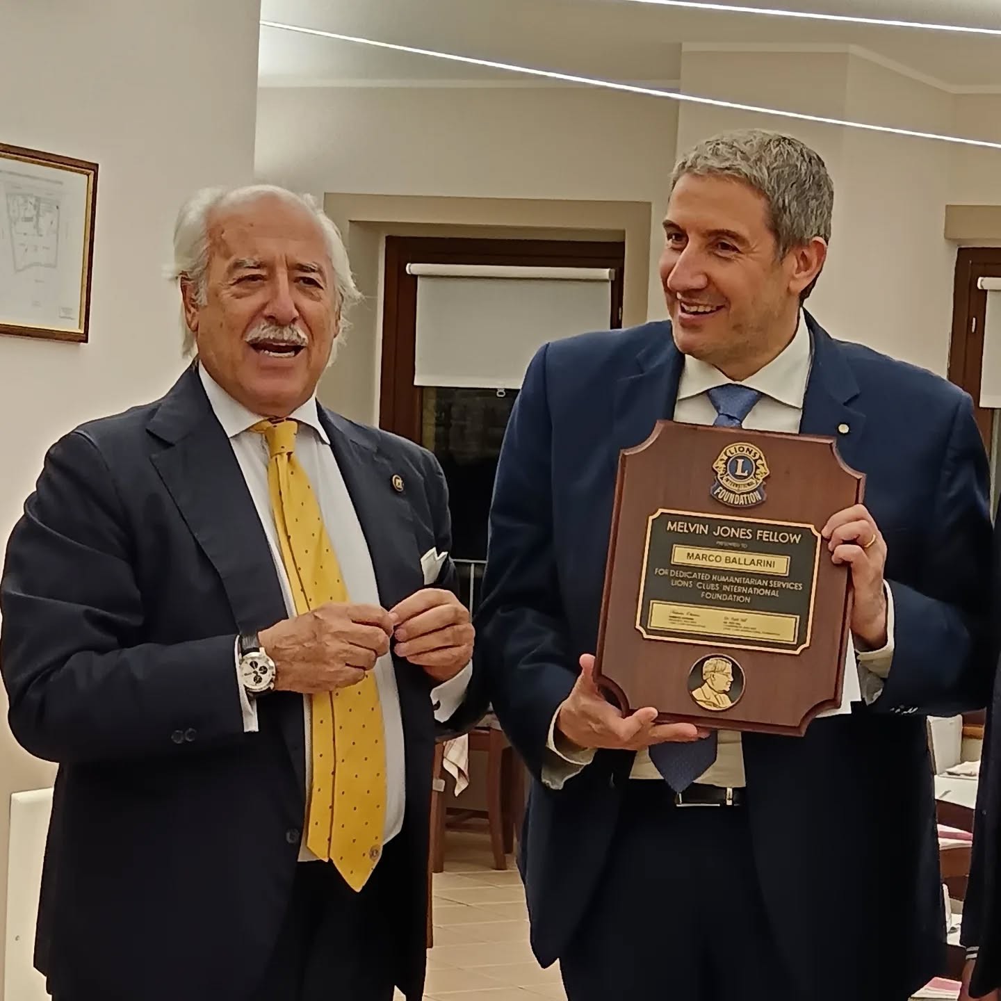 Marco Ballarini riceve il riconoscimento Lions